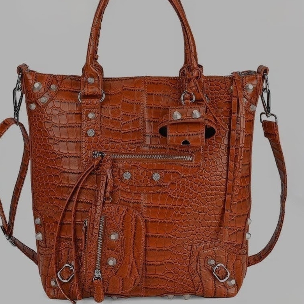 Elegant Brown Crocodile-Embossed Tote Bag made W/High Quality Faux Leather